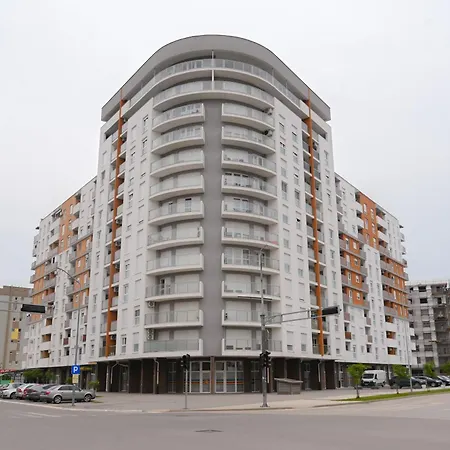 Elegance Apartmani Doboj Stan Na Dan Exterior photo